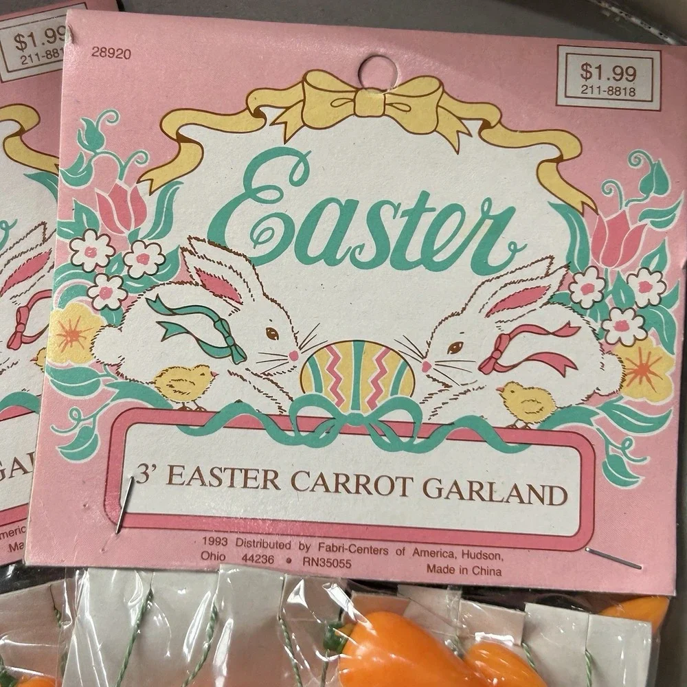 Vintage 90's Miniature Easter‎ Carrot Garland Easter Tree/Crafts 3Ft X 3 Bundle